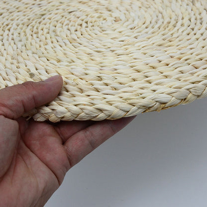 Handwoven Natural Fiber Table Mat – Rustic Dining Decor